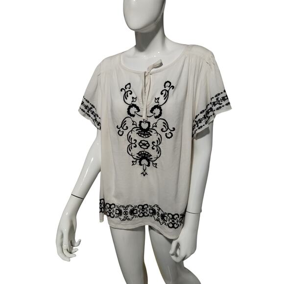 Old Navy XXL Women's Matching Embroidered Boho Cottagecore Peasant Flutter Top - Picture 3 of 12